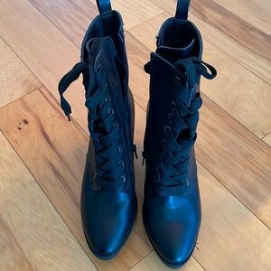 Fashion Nova boots 8.5
